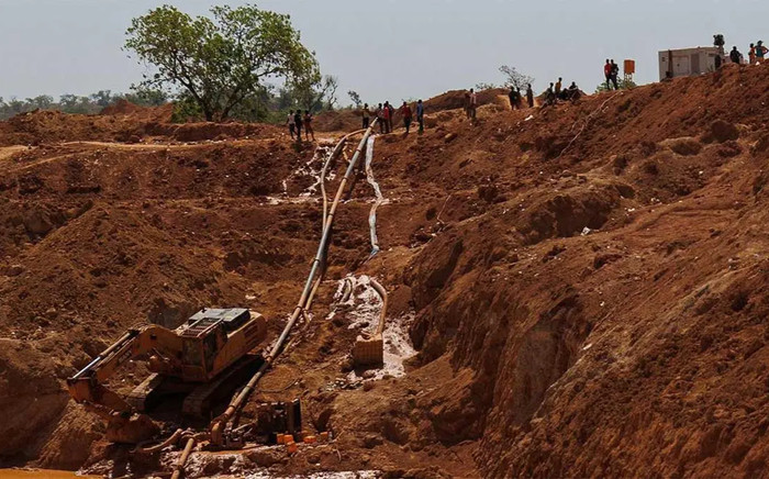 Thảm kịch sập mỏ vàng khiến 48 người thiệt mạng Ảnh 2