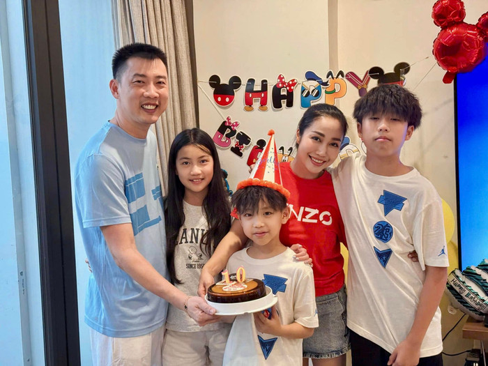 Tổ ấm nhỏ viên mãn nhà Ốc Thanh Vân. Ảnh: FBNV