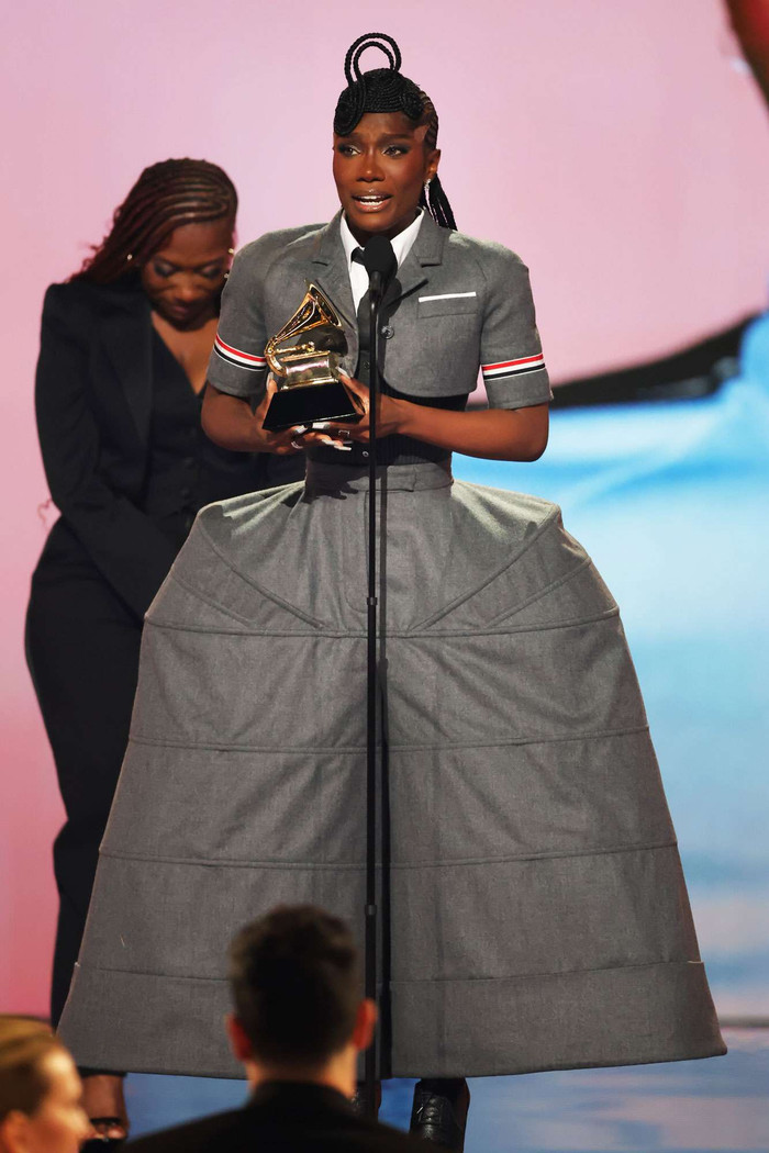 Nữ ca sĩ đập tan tin đồn hát nhép tại GRAMMY 2025: 'Tôi không bao giờ làm thế' Ảnh 5