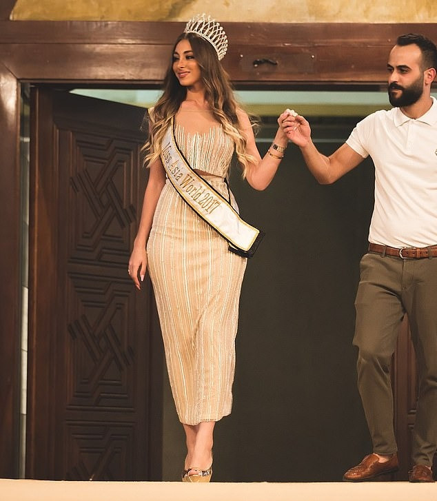 Trước khi qua đời, Angy Morad đã có nhiều thành tích nổi bật trong giới sắc đẹp lẫn phim ảnh. 