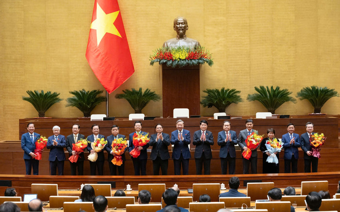 Quốc hội có thêm 2 Phó Chủ tịch, Chính phủ có thêm 2 Phó Thủ tướng và 4 Bộ trưởng Ảnh 2