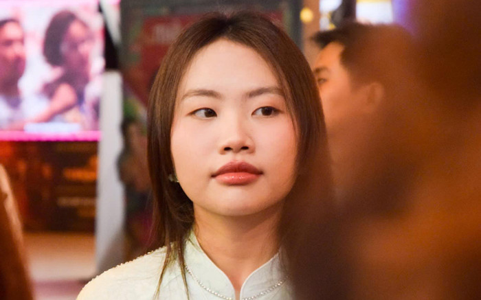 Phương Mỹ Chi kể về cảnh múa lửa trong phim Nhà Gia Tiên: 'Quay xong cảnh đó tôi khóc rất nhiều' Ảnh 2