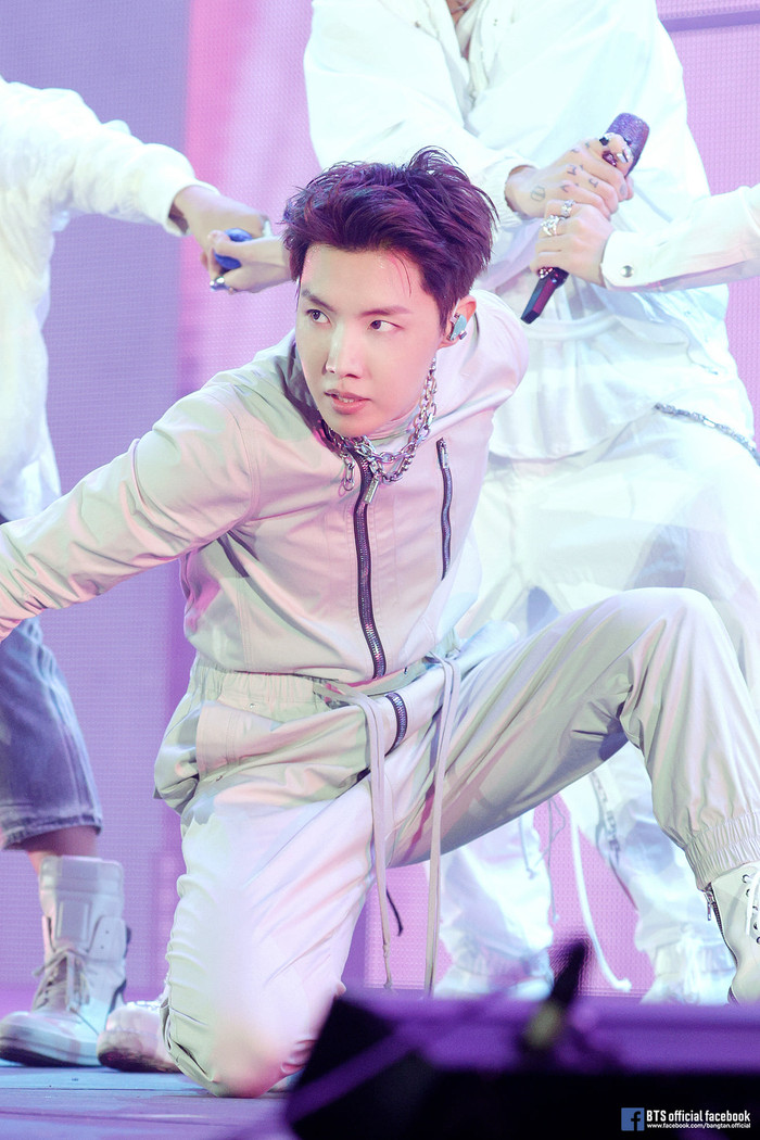 Chuyến lưu diễn của J-Hope đến rất gần, BIG HIT MUSIC đang ở đâu? Ảnh 2