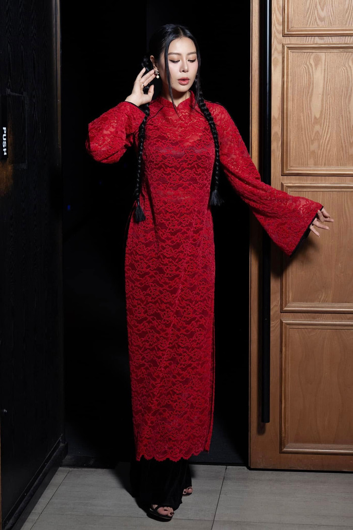 Nam Thư tại sự kiện ra mắt phim Nhà Gia Tiên. Ảnh: FBNV