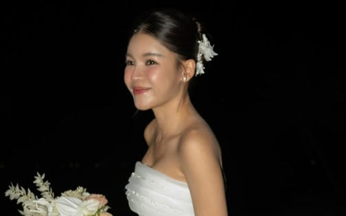 Vợ thủ môn Đặng Văn Lâm thừa nhận lấy đúng chồng Ảnh 2