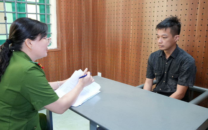 Chuyển hơn 1.7 tỷ đồng cho Nguyễn Văn Lý, thanh niên ở Tiền Giang vội báo công an Ảnh 2