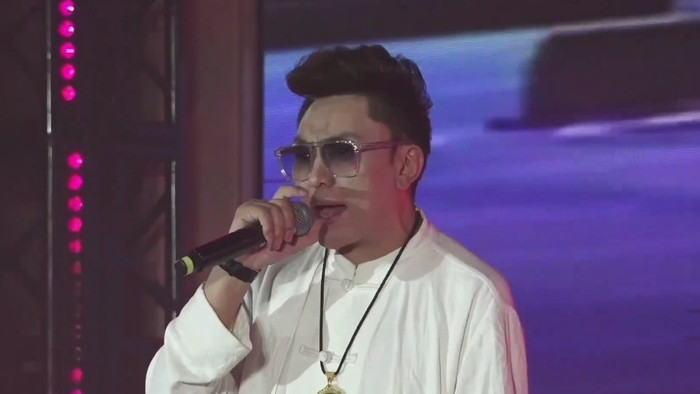 Nam ca sĩ nổi tiếng qua đời ở tuổi 39 vì bệnh lao và tiểu đường Ảnh 3