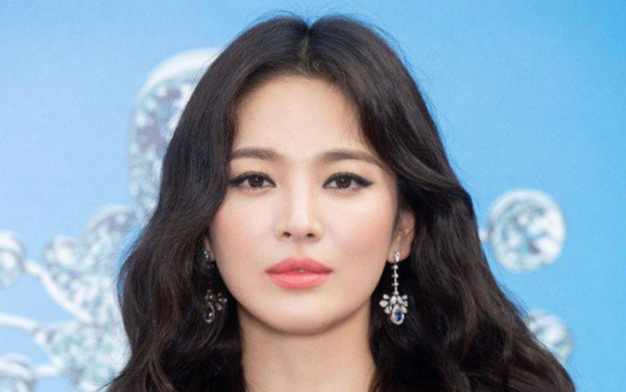 Song Hye Kyo: 'Nữ thần nhan sắc' nhưng vẫn lộ dấu hiệu tuổi tác! Ảnh 2