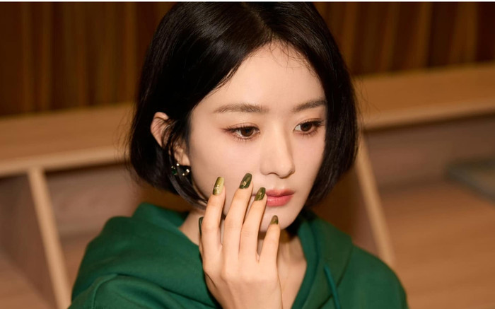 Chuyện gì đang xảy ra với Triệu Lệ Dĩnh? Ảnh 2