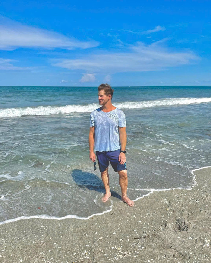 Eric Mabius đang là cái tên được dư luận quan tâm. Ảnh: FBNV