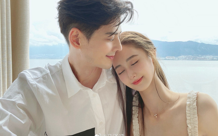 Cặp đôi 'chú cháu' hơn kém 19 tuổi của showbiz thông báo chia tay, từng dự định kết hôn Ảnh 2