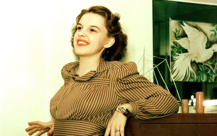 Nữ diễn viên huyền thoại ra đi ở tuổi 47 vì dùng thuốc quá liều Ảnh 2