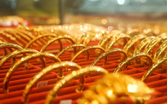 Giá vàng hôm nay (23/2): Bất động ngày cuối tuần Ảnh 2