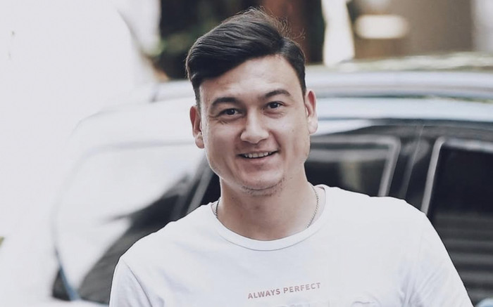 Thủ môn Đặng Văn Lâm ra dáng bố bỉm dù 'lên chức' chưa lâu Ảnh 2