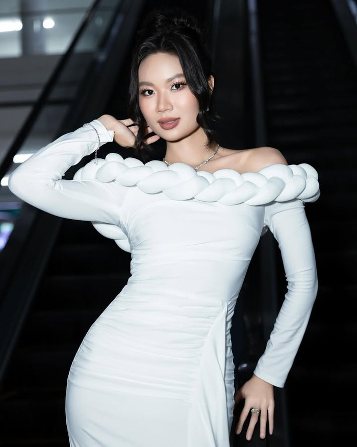 Á hậu Hồng Đăng quyết định chia sẻ sự việc lên mạng xã hội để động viên và tiếp sức cho những người từng gặp trường hợp tương tự. (Ảnh: FBNV)