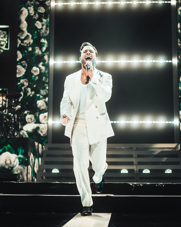 Nam ca sĩ hủy show sát giờ G vì bị nhiễm trùng cổ họng, đăng đàn xin lỗi khán giả Ảnh 4