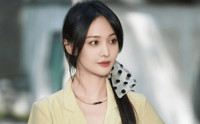 Xôn xao tin Trịnh Sảng qua lại với một đại gia đã kết hôn Ảnh 2