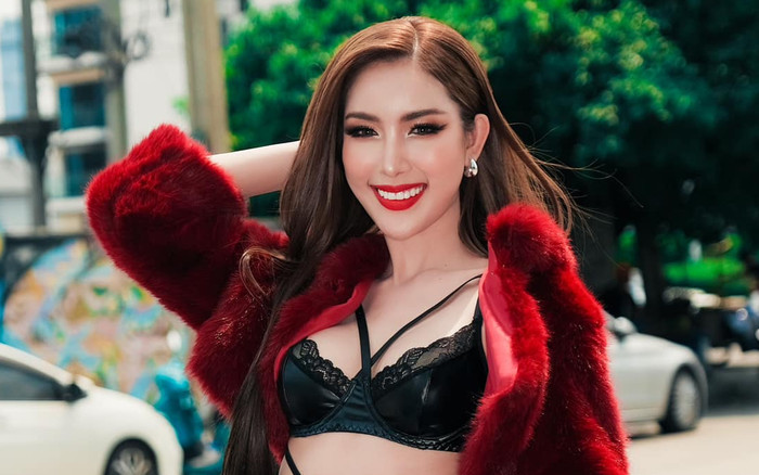 Nhiều 'trò lố' trong ngày đầu nhập cuộc Miss Grand Thailand 2025 Ảnh 2