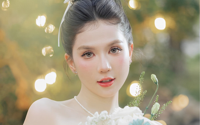 Mừng cho Ngọc Trinh Ảnh 2