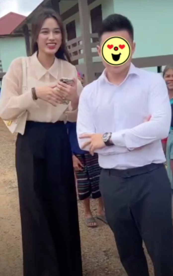 Hoa hậu Đỗ Thị Hà và bạn trai tin đồn nhiều lần bị bắt gặp hẹn hò chốn đông người. (Ảnh: Sưu tầm) 