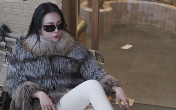 Vẻ sang chảnh khác biệt của Phương Oanh Ảnh 2