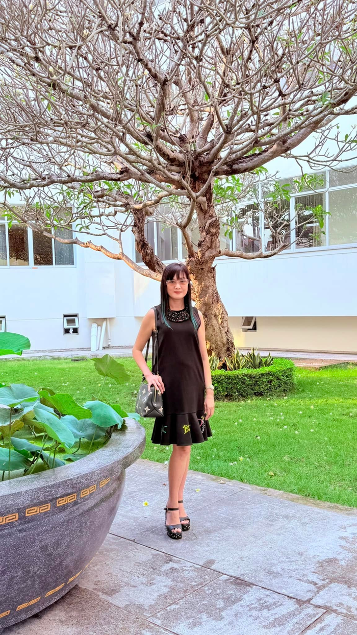 Diễn viên Hiền Mai phải nằm liệt nhiều tháng liền do tai nạn giao thông.