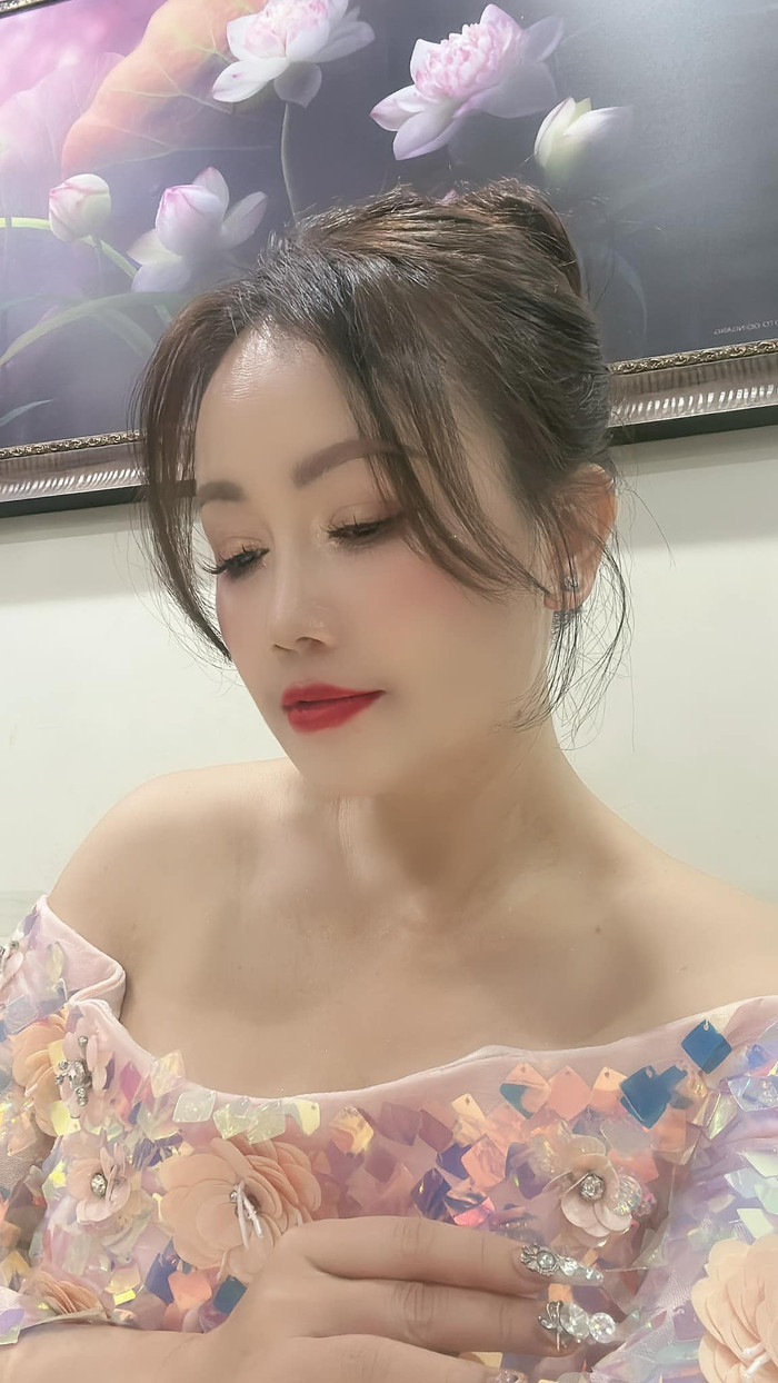 Hoàng Yến thừa nhận lận đận tình duyên. Ảnh: FBNV