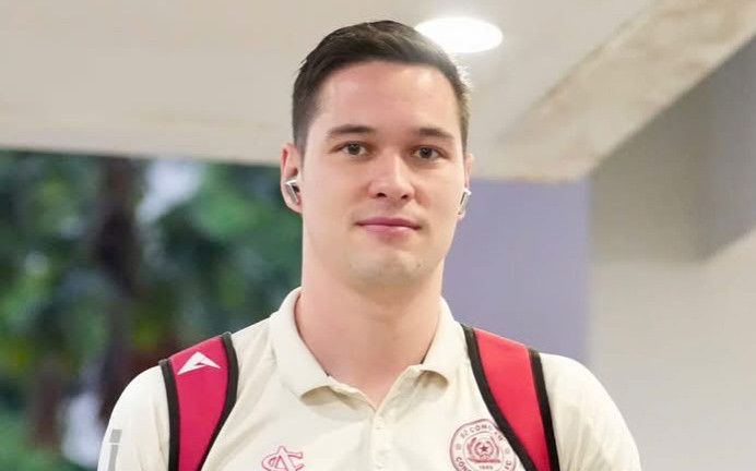 Lời đáp trả xuất sắc của thủ môn Nguyễn Filip Ảnh 2