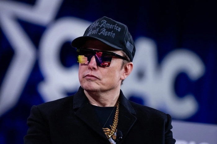 Elon Musk đang đối mặt với làn sóng chỉ trích từ người dân Canada.