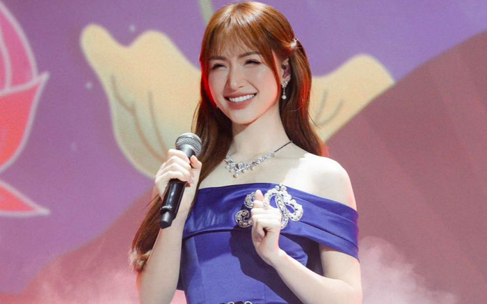 Hòa Minzy gây tranh cãi Ảnh 2