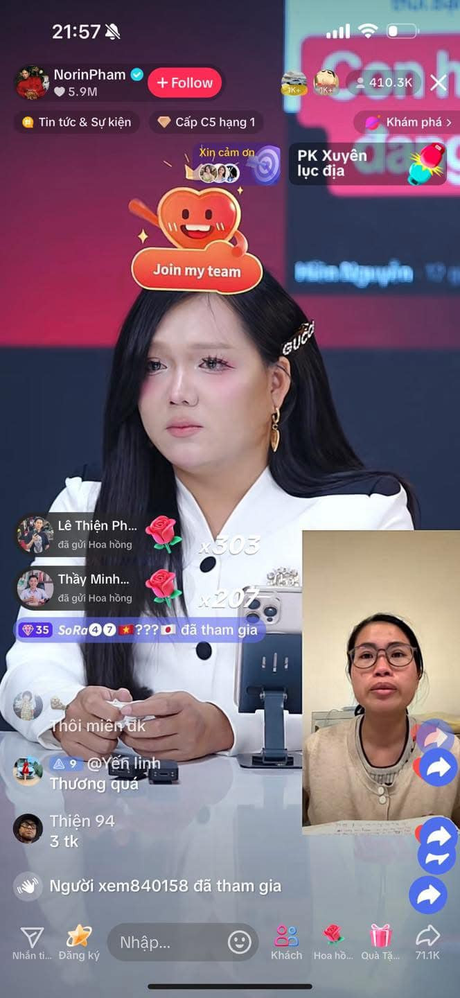 Phạm Thoại và mẹ Bắp