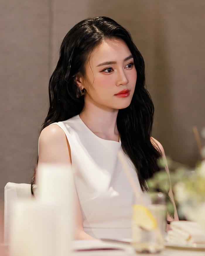 Ở tuổi 35, Ninh Dương Lan Ngọc thành công trong sự nghiệp nhưng kín tiếng trong chuyện tình cảm. (Ảnh: FBNV)