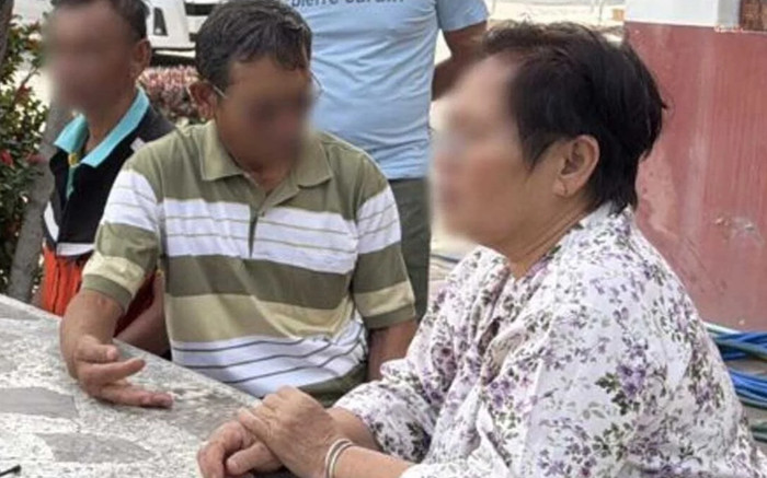 Nghe cuộc gọi từ số lạ, hai người lớn tuổi mất trắng gần 2 tỷ đồng Ảnh 2