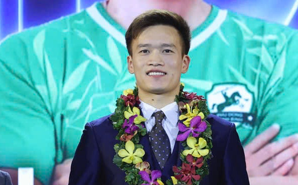 Tiếc cho tiền vệ Hoàng Đức Ảnh 2