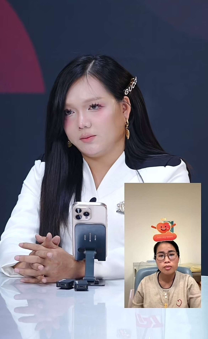 Phạm Thoại và mẹ Bắp trong phiên livestream ngày 25/2.