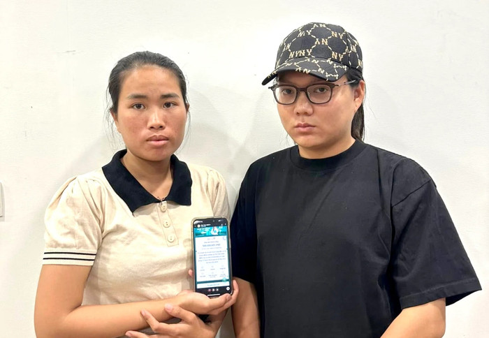 Phạm Thoại và chị Hòa, mẹ bé Bắp. (Ảnh FBNV)