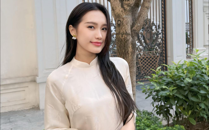 Khoảnh khắc 'xấu hổ' của Doãn Hải My Ảnh 2