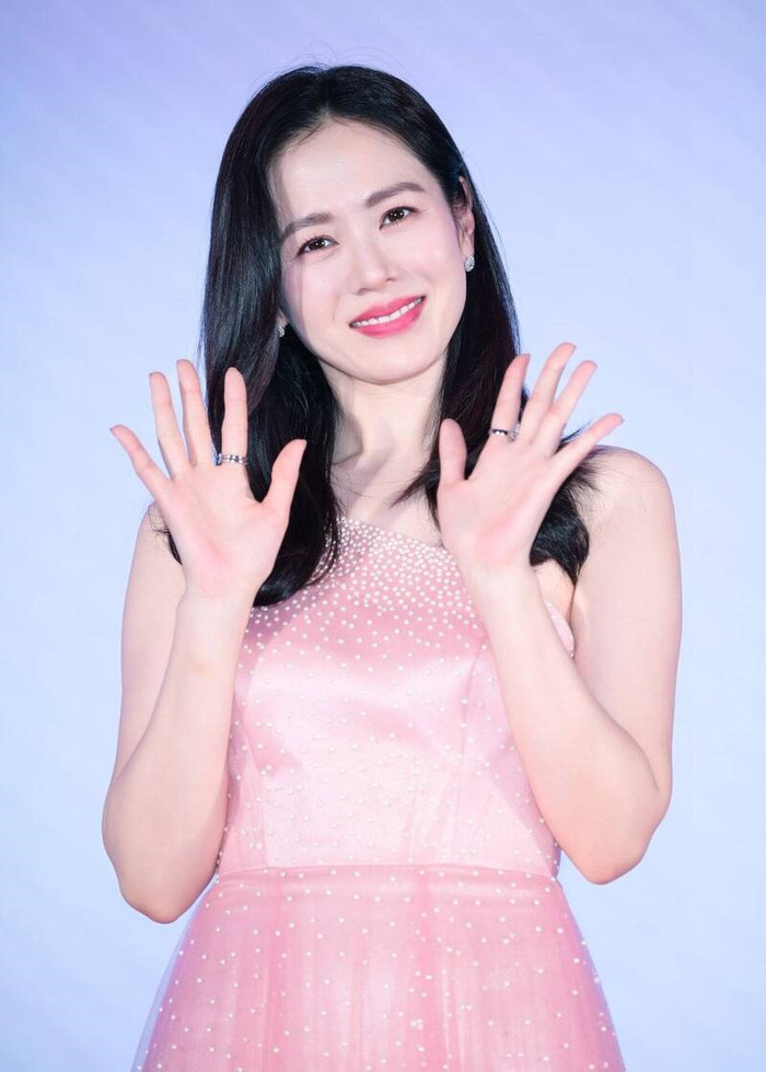 Son Ye Jin có màn tái xuất điện ảnh sau 7 năm và được khán giả chờ đợi. (Ảnh: Instagram)