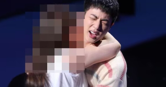 Nữ khán giả Nhật Bản bị bắt giữ vì cưỡng hôn Jin (BTS) Ảnh 2