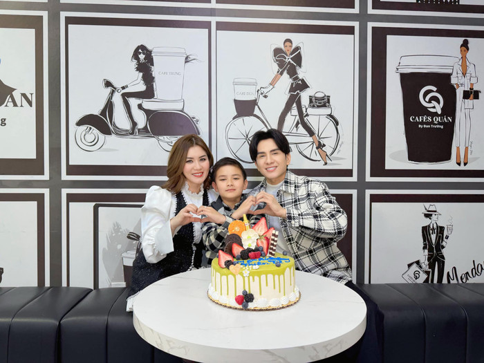 Showbiz 24h: Mối quan hệ văn minh giữa Đan Trường và vợ cũ khiến cư dân mạng vô cùng ngưỡng mộ. Ảnh: FBNV