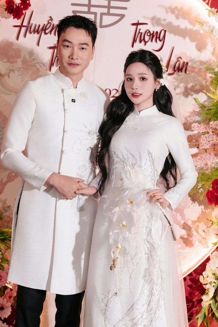 Showbiz 24h: Trọng Lân vui mừng khi đón nhận nhiều lời chúc tốt đẹp từ đồng nghiệp và khán giả. Ảnh: FBNV