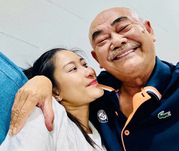Chuyện tình yêu của NSND Việt Anh là chủ đề thu hút sự quan tâm của khán giả. Ảnh: FBNV