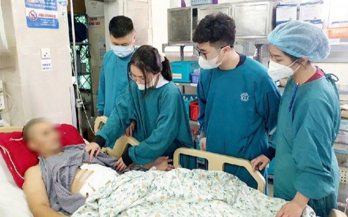 Người đàn ông phải cắt bỏ 1.5m ruột bởi thói quen nhiều người đang mắc phải Ảnh 2