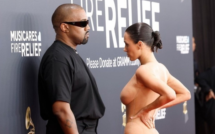 Trò lố của vợ Kanye West Ảnh 2