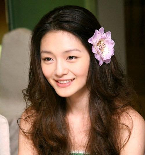 Người thân xác nhận Từ Hy Viên qua đời vào ngày 3/2 vì bệnh viên phổi do cúm khi đi du lịch ở Nhật Bản.