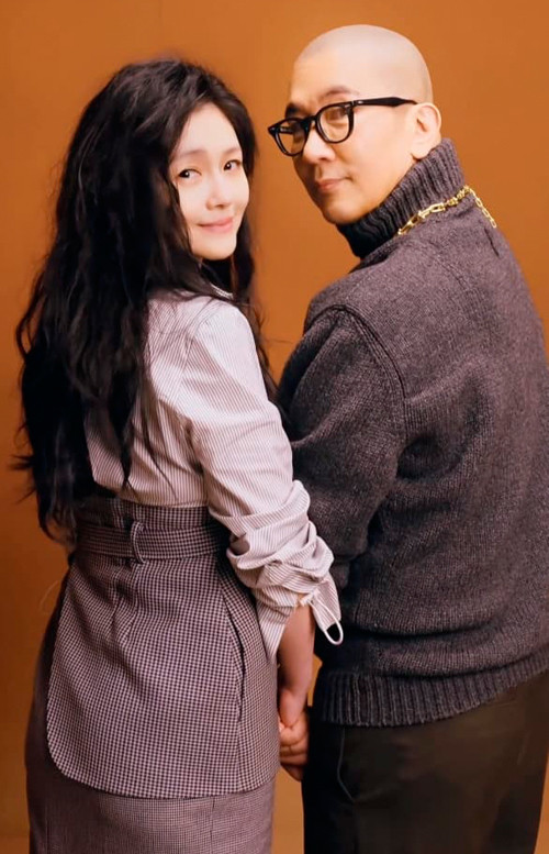 Vợ chồng Từ Hy Viên vừa kỷ niệm 3 năm ngày cưới. 