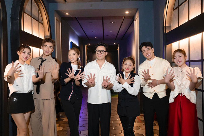 Bộ Tứ Báo Thủ quy tụ nhiều gương mặt đình đám, song đây cũng là tác phẩm điện ảnh gây nhiều tranh cãi nhất của Trấn Thành đến hiện tại. (Ảnh: FBNV)