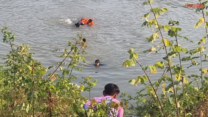 Thấy một nữ học sinh đứng khóc rồi nhảy xuống sông, người đàn ông 24 tuổi liền hành động Ảnh 1