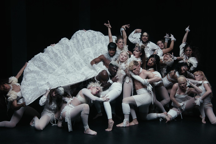 Lady Gaga 'tái sinh' Ảnh 2