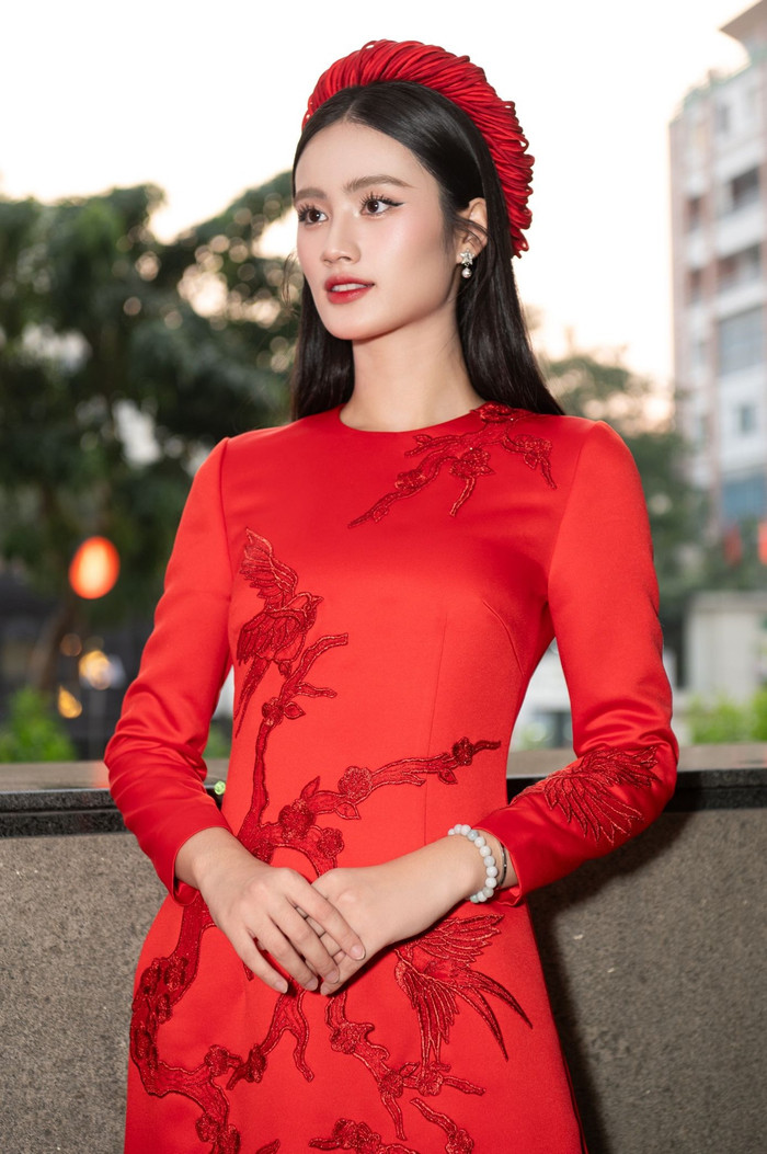 Hoa hậu Ý Nhi nhiều lần góp mặt trong top 15 thí sinh ấn tượng. (Ảnh: FBNV)